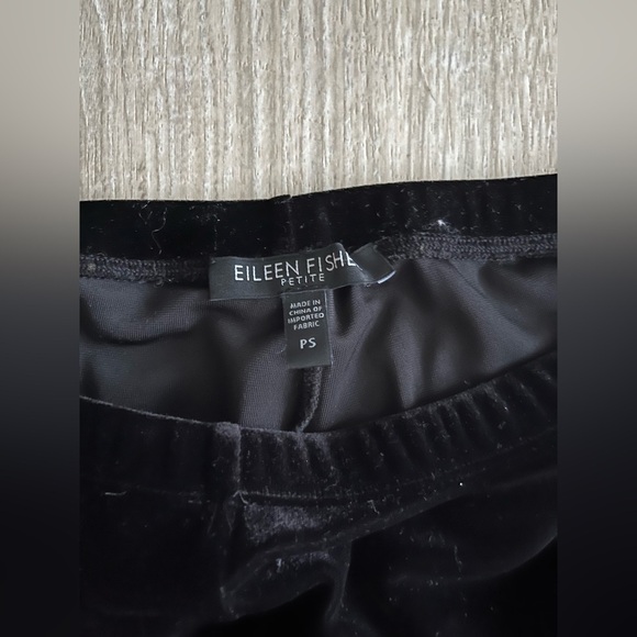 Eileen Fisher Womens Stretch Velvet Knit Leggings Black - Size Small Petite - Picture 3 of 6